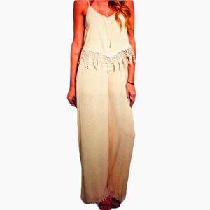 NEW Jumpsuit Spaghetti Strap Wide Leg Crocheted Lg